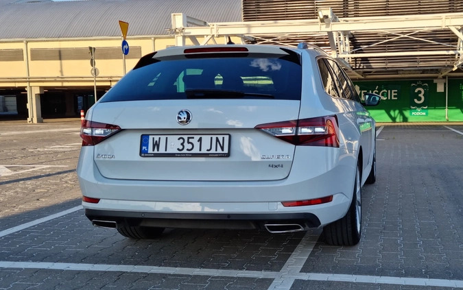 Skoda Superb cena 121900 przebieg: 66369, rok produkcji 2018 z Warszawa małe 742